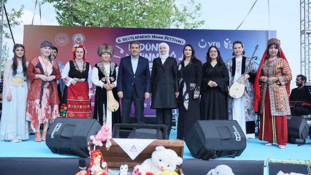 ‘Uluslararası Ninni Festivali’nde Anneler Günü’ne özel ezgiler seslendirildi