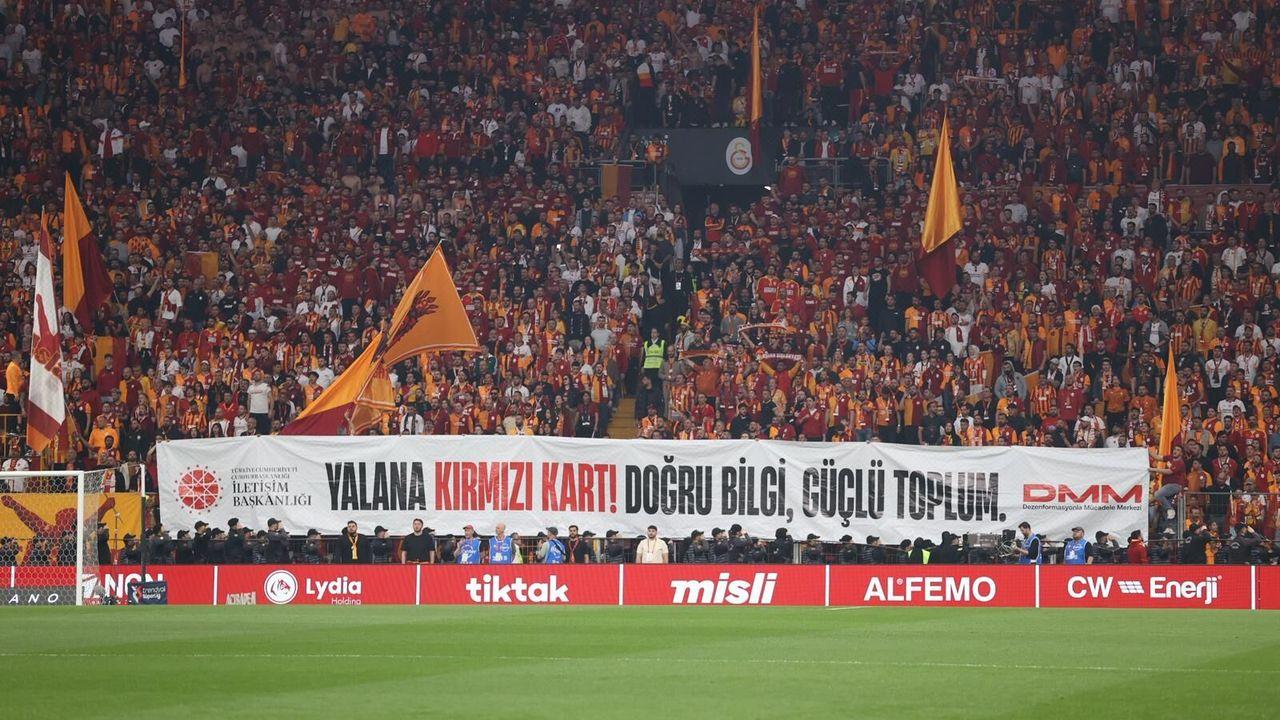 Dev derbide 'Dezenformasyona kırmızı kart' mesajı
