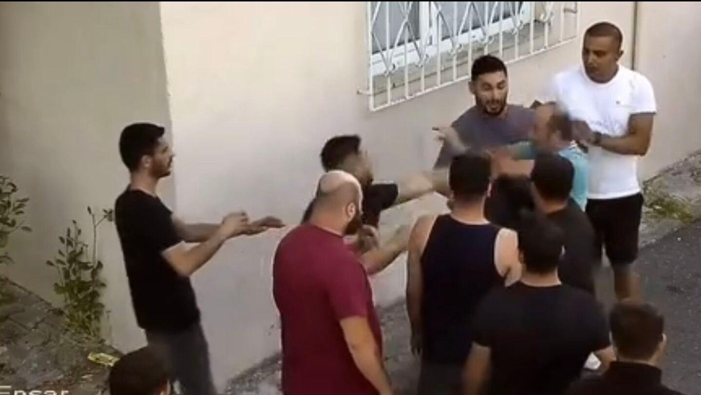Ümraniye'de Trafikte Tartıştıkları Kişiyi Dövmek İçin Gelip Annesini Darbettiler