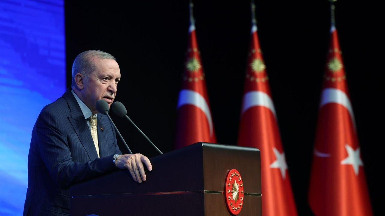 Cumhurbaşkanı Erdoğan: Gündemlerinde sadece koltuk kavgası var