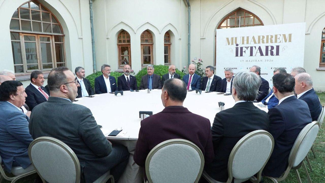 Yenikapı'da 'Muharrem Ayı Oruç Açma ve Lokma Paylaşımı Programı' düzenlendi