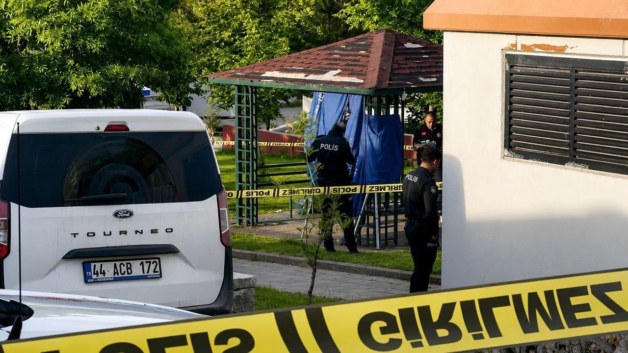 18 yaşındaki Beyzanur, çocuk parkında ölü bulundu