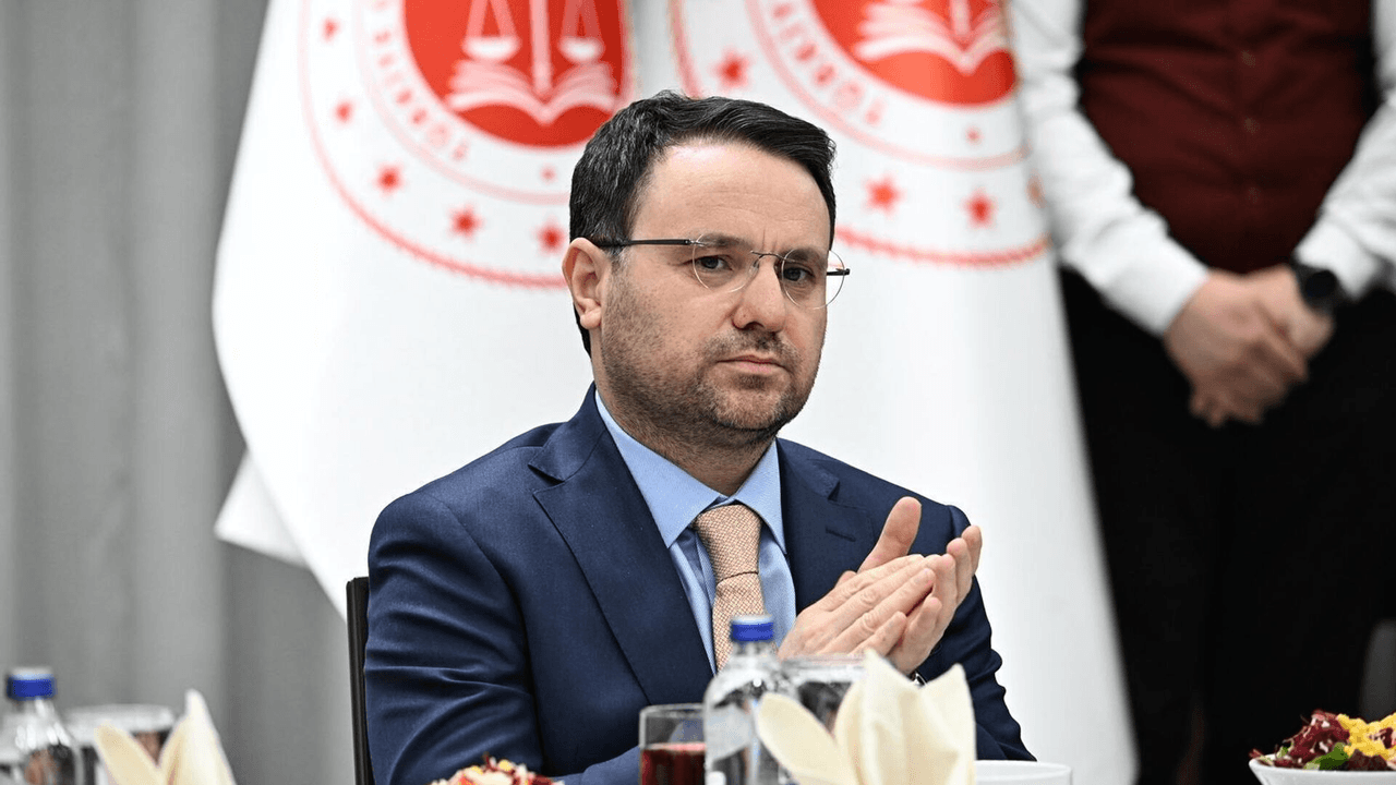 Bakan Gürlek: Bağımlılıkla mücadeleyi sistematik bir rehabilitasyon modeline dönüştürüyoruz