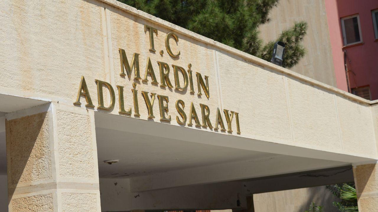 Babasının aracına bombalı tuzak kuran sanık ile 3 arkadaşına verilen cezanın gerekçesi açıklandı