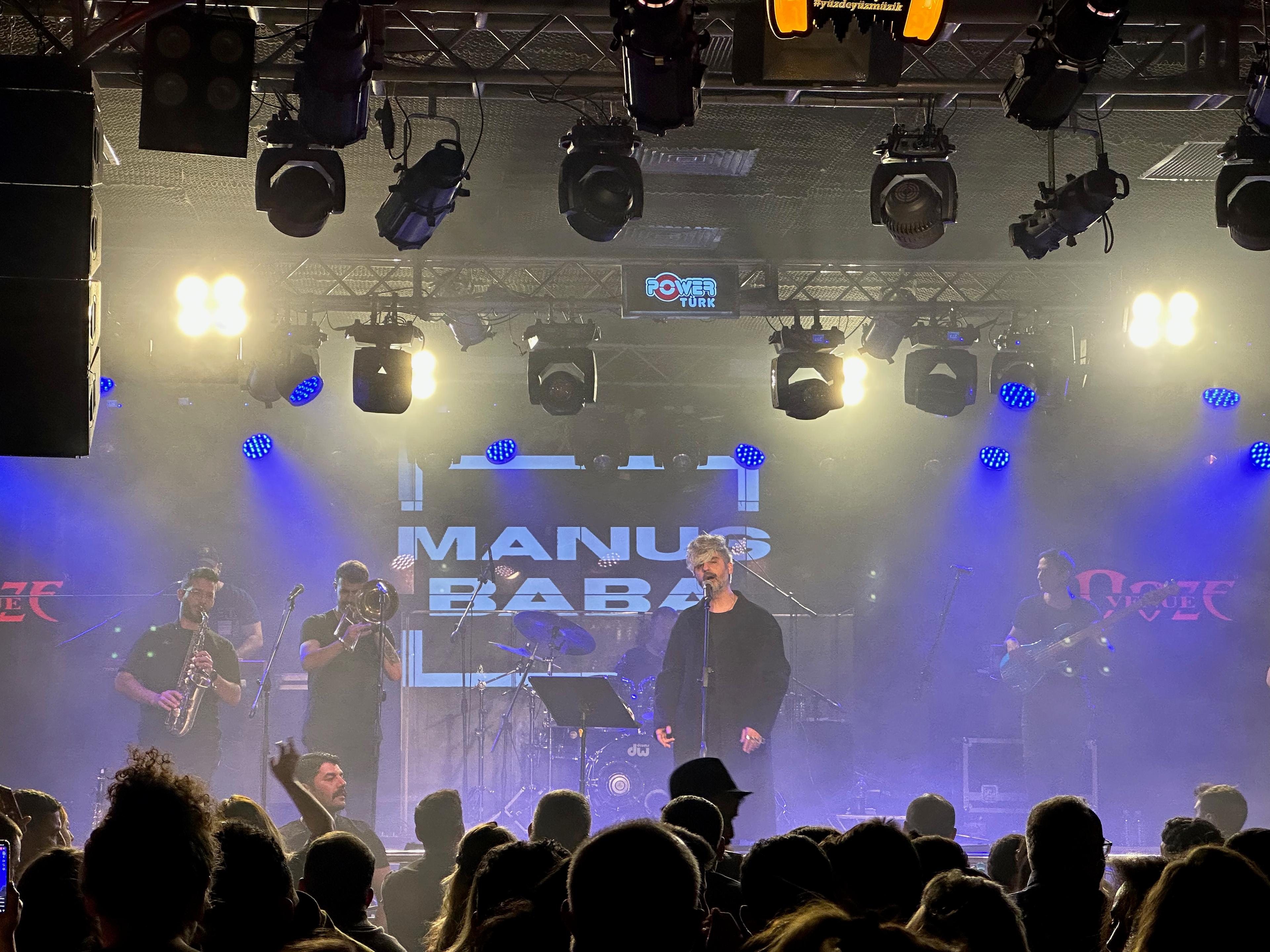 Manuş Baba, Altın Biber Festivali'nde sahne aldı