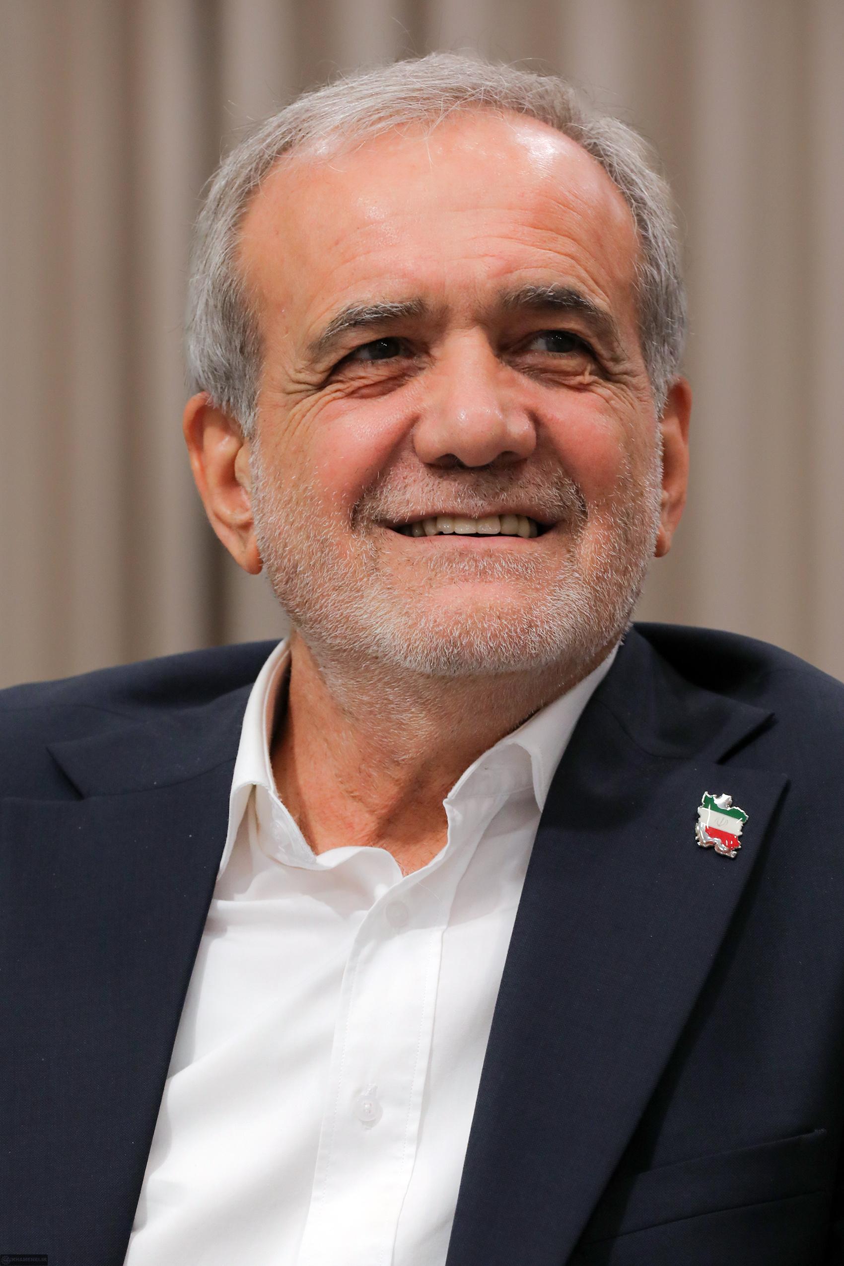 İran Cumhurbaşkanı'ndan ABD ile müzakere mesajı