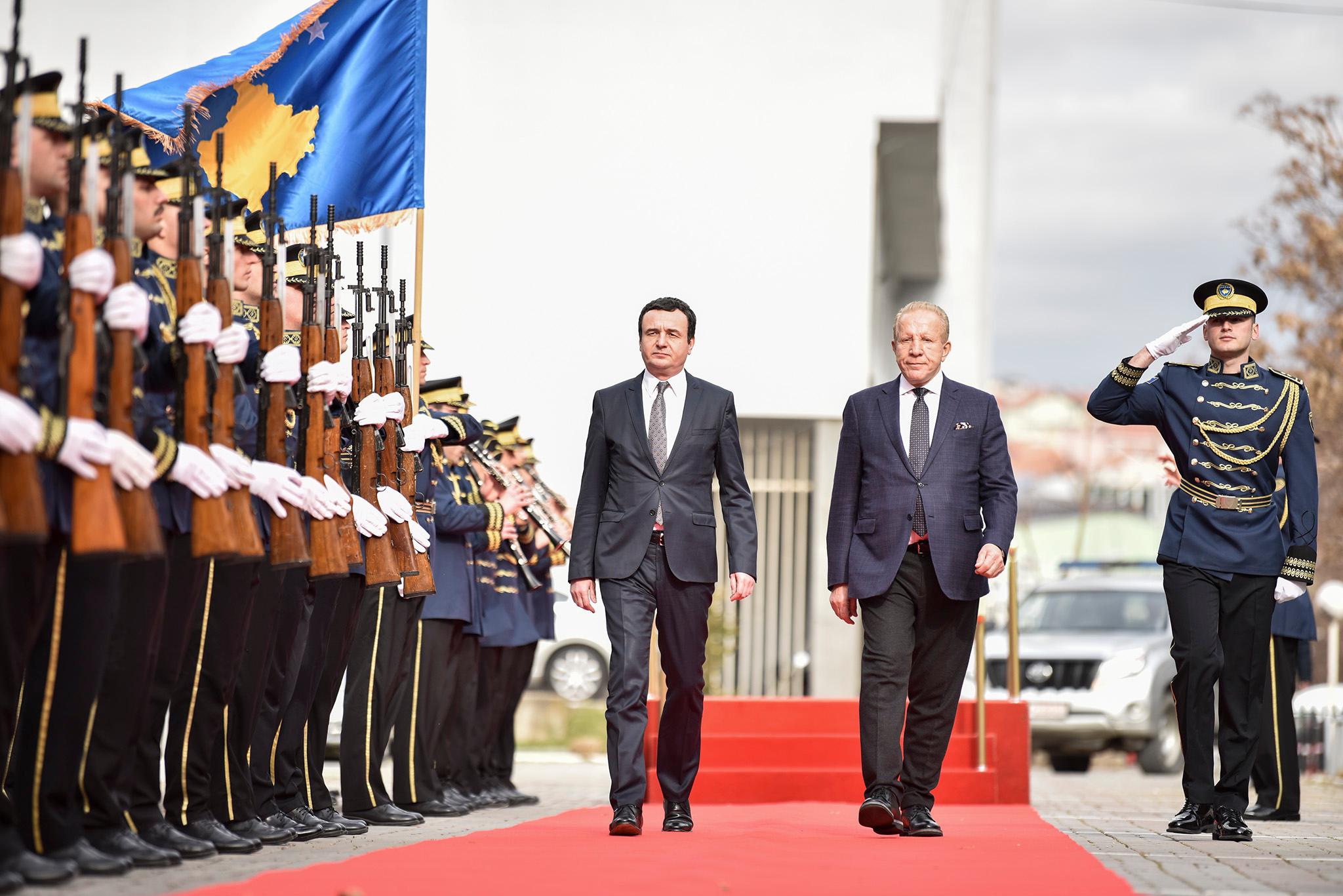 Kosova'da Kurti hükümeti 62 oyla güvenoyu aldı