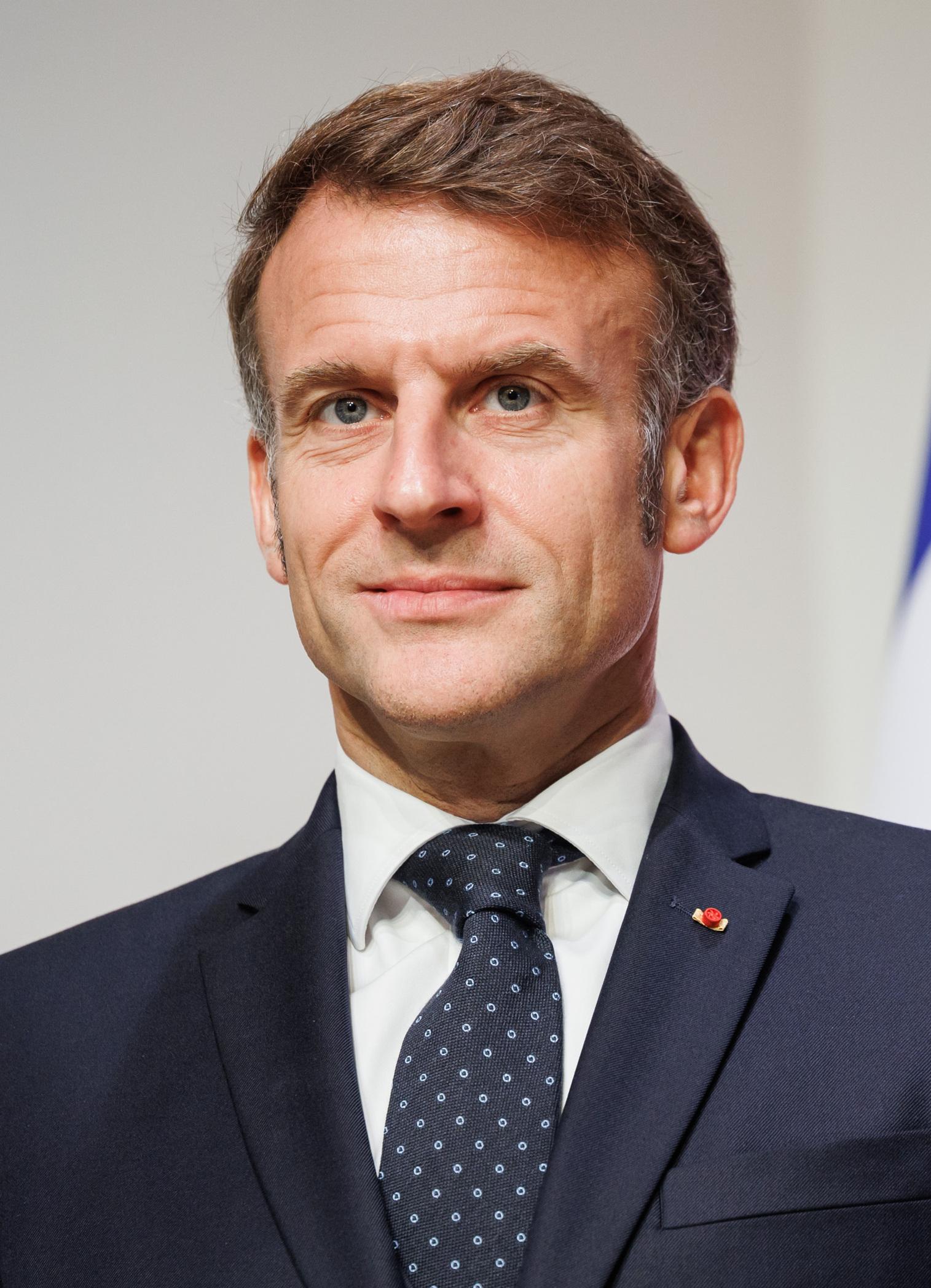 Macron'un jet ski fotoğrafı Fransa'da tepki çekti