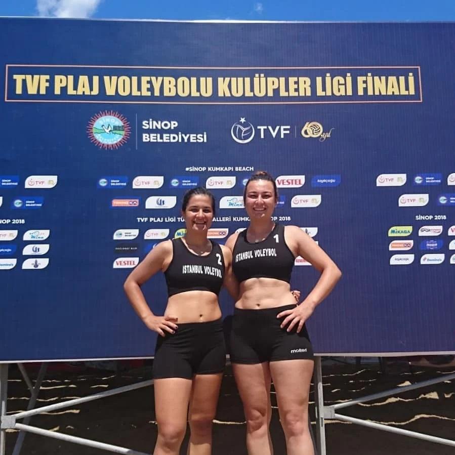 Türkiye Kadın Voleybol'da tarihi başarı: VNL şampiyonu