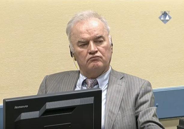 Savaş suçlusu Mladic Sırbistan'da toprağa verildi
