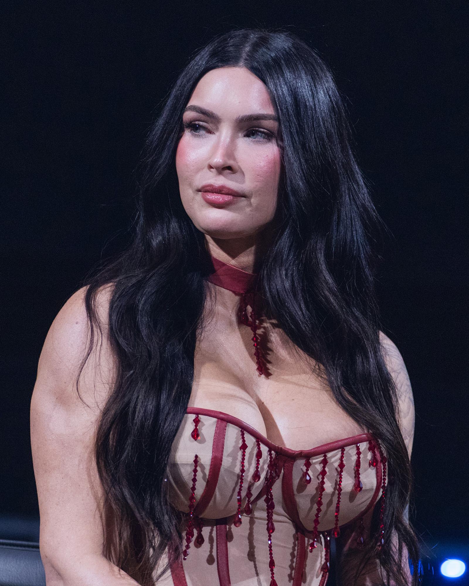 Megan Fox ücretli içerik platformu kurdu