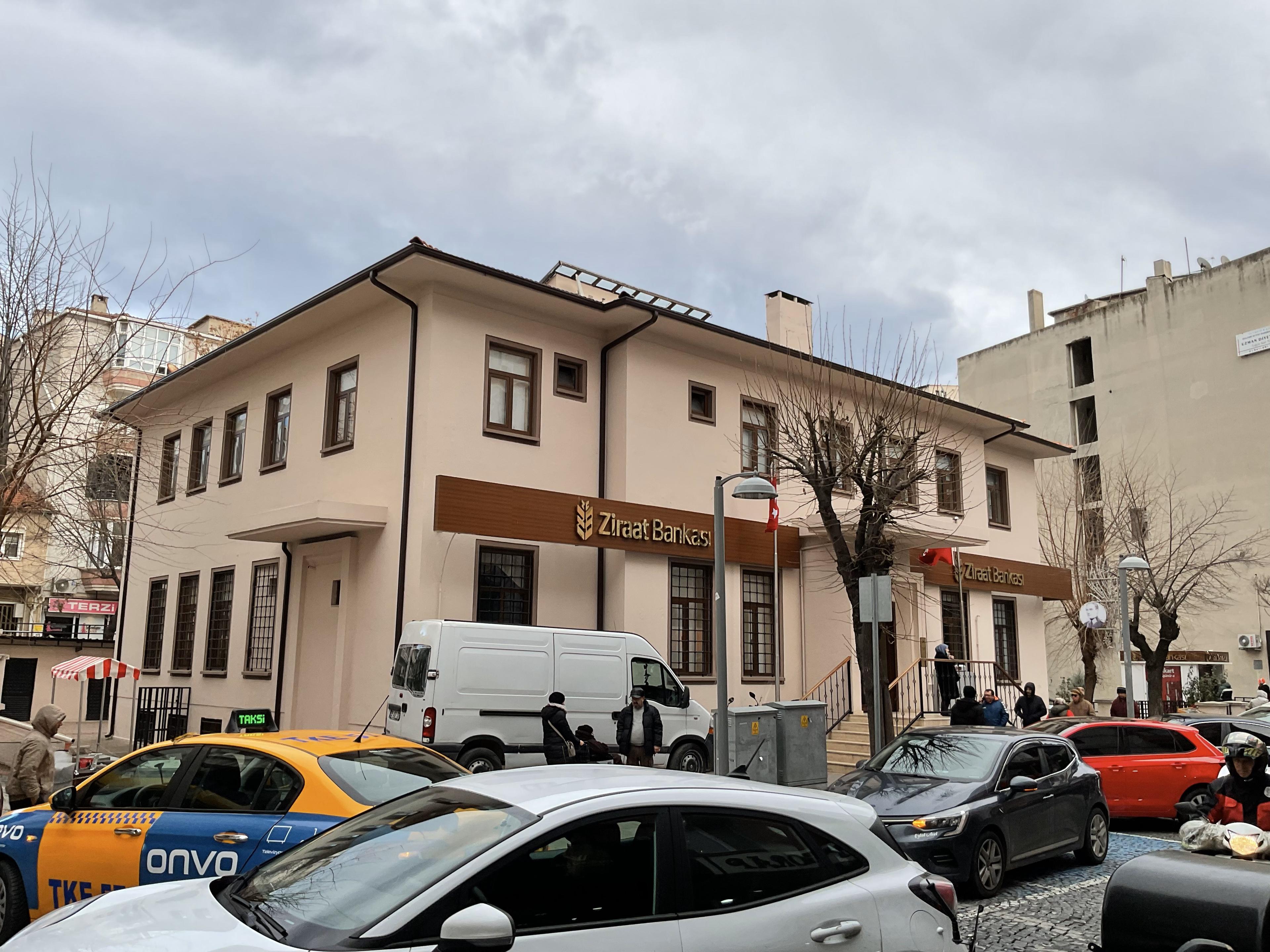 17 yatırım fonunun tasfiye ödemeleri Ziraat Bankası aracılığıyla başladı