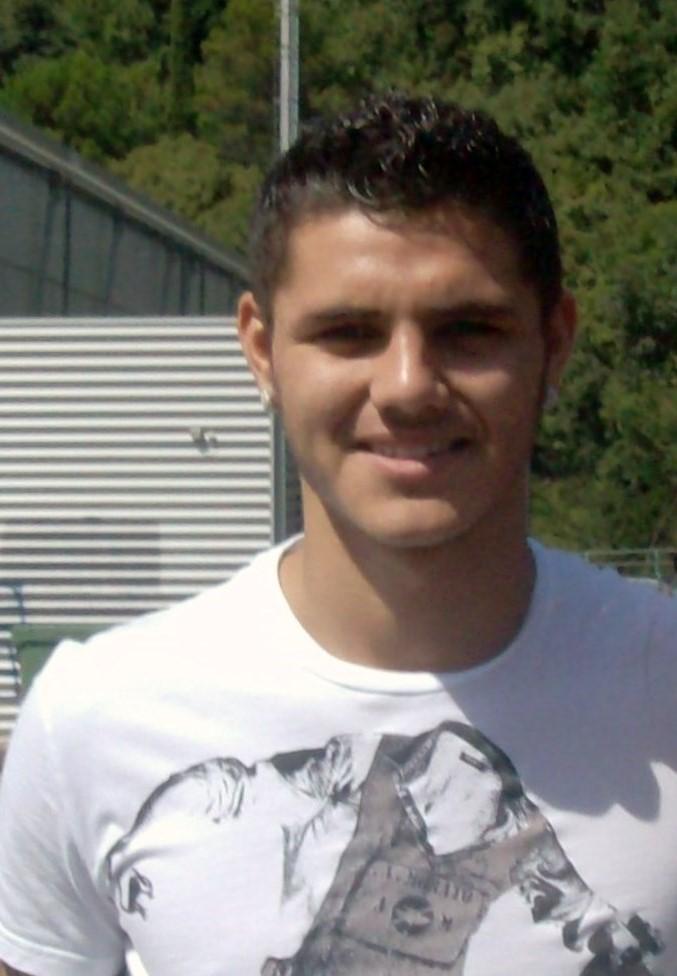 Icardi'den eleştirilere sert yanıt: 'Sadece aptallar'