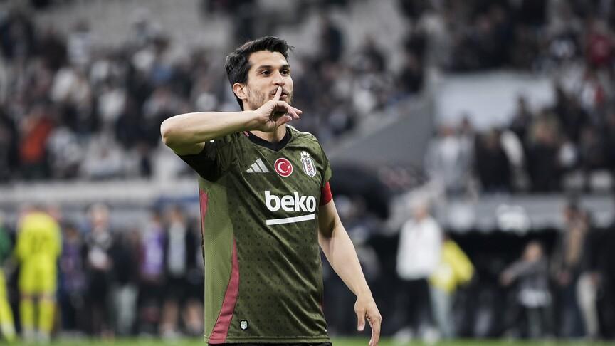 Necip Uysal yarın Eyüpspor maçında kariyerini noktalayacak
