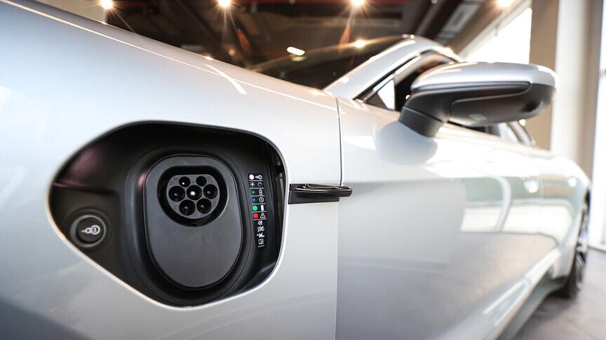 Türkiye'de satılan her iki otomobilden biri artık hibrit veya elektrikli