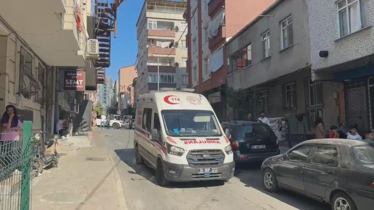 Küçükçekmece'de deodorant kutusu patladı: 3 yaralı
