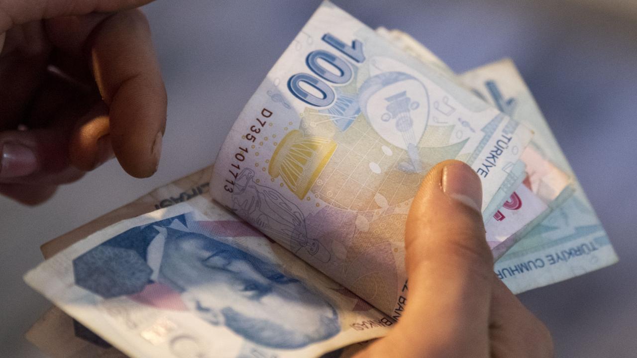 Evde Bakım Yardımı ödemeleri artışlı şekilde hesaplara yatırıldı
