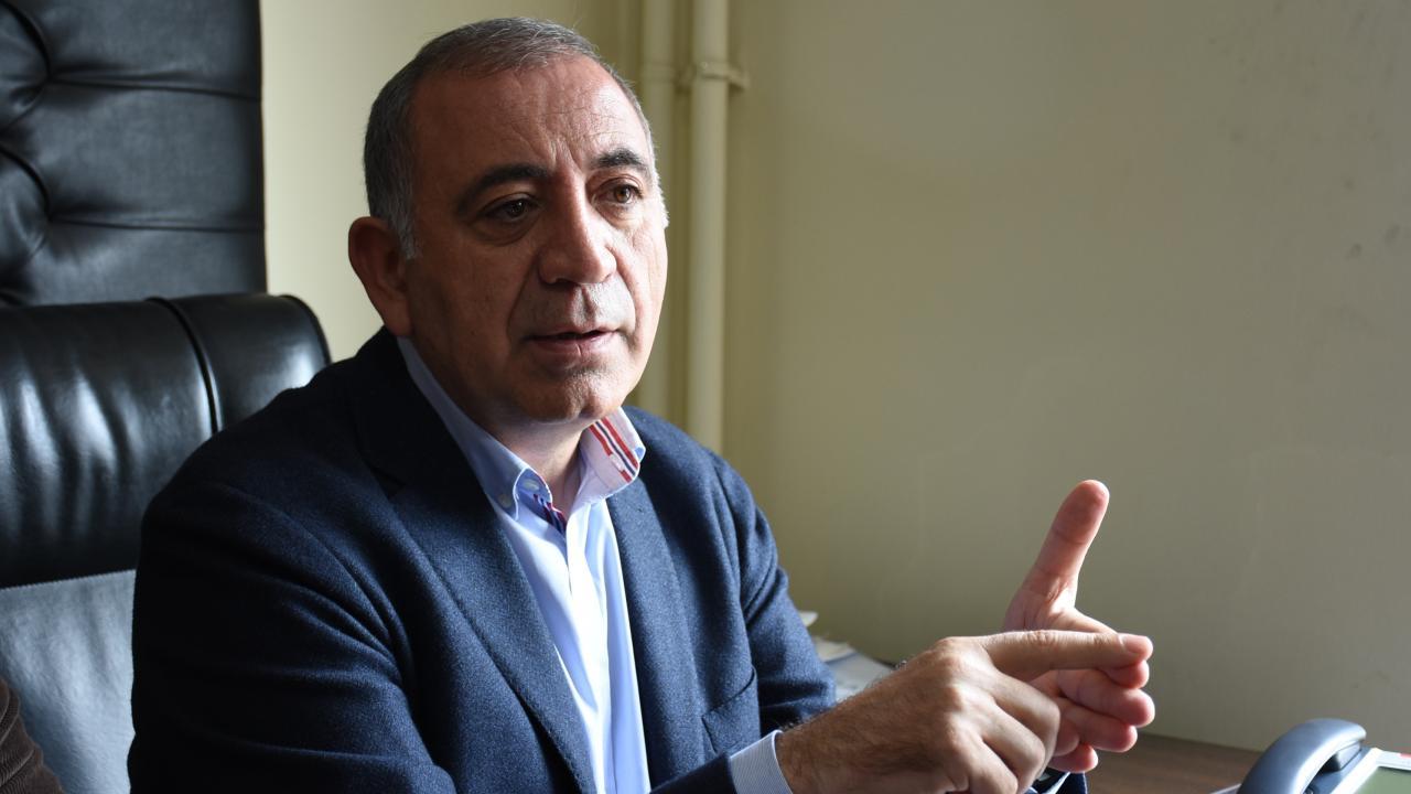 Mahkeme kararıyla Gürsel Tekin'in CHP İstanbul İl Başkanlığı görevi sona erdi