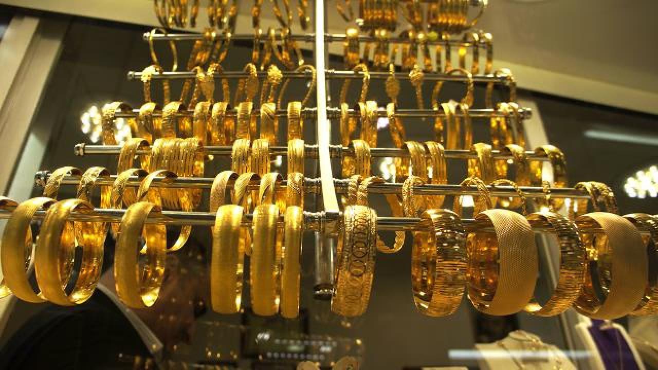 Gram altın 7 bin 129 liraya yükseldi