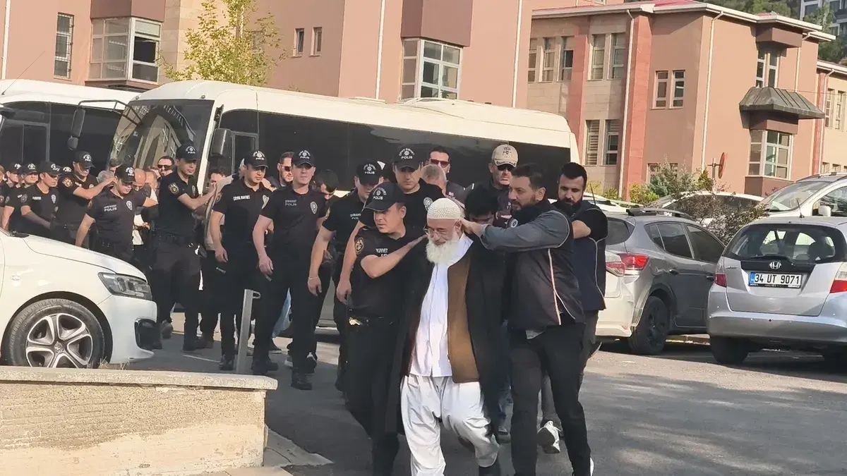 8 ilde DEAŞ operasyonu: 39 gözaltından 22'si tutuklandı