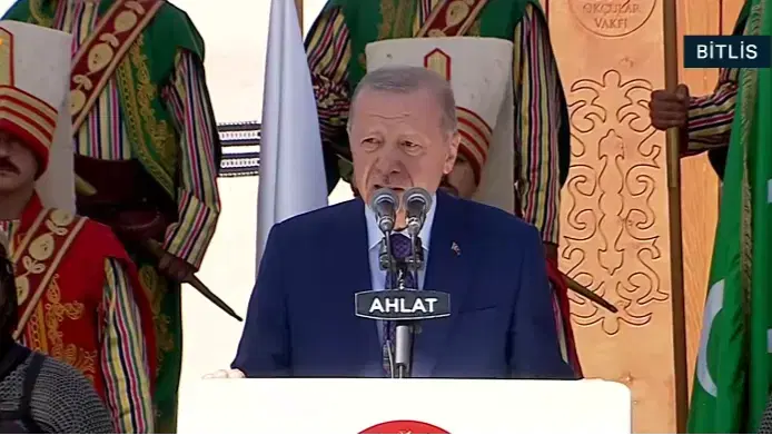 Erdoğan: Malazgirt'e giden yol Ahlat'tan açılmıştır