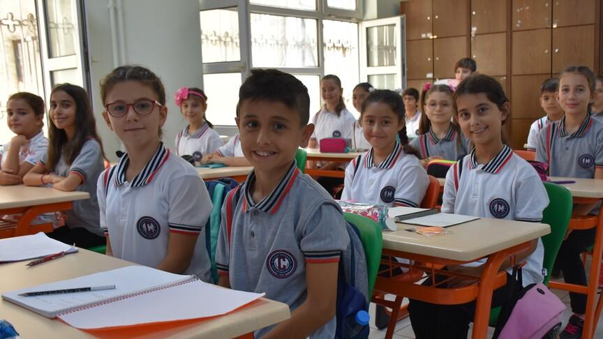 Türkiye PISA 2025'te fen bilimlerinde dünyada 5. sıraya girdi