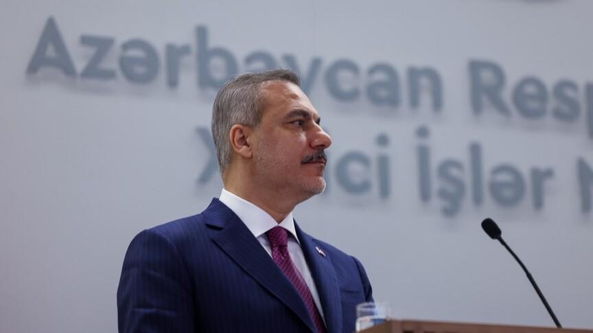 Fidan, Bakü'de Aliyev ve Bayramov ile görüştü