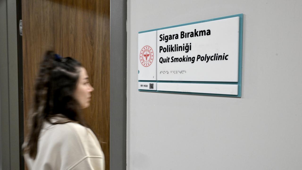 Ergenlere ve gebelere sigara bırakma polikliniği geliyor