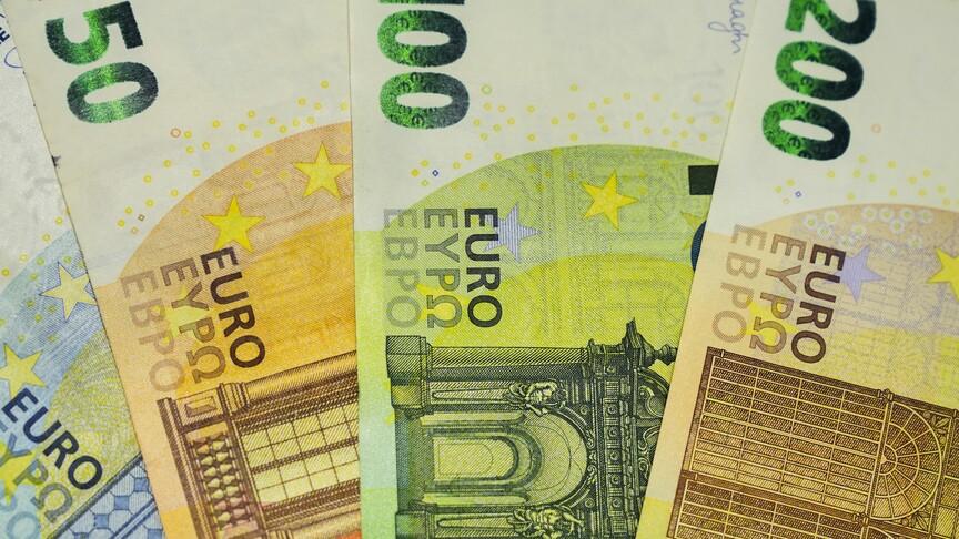 Almanya'nın bütçe açığı 1990'dan bu yana en yüksek ilk yarı seviyesine ulaştı