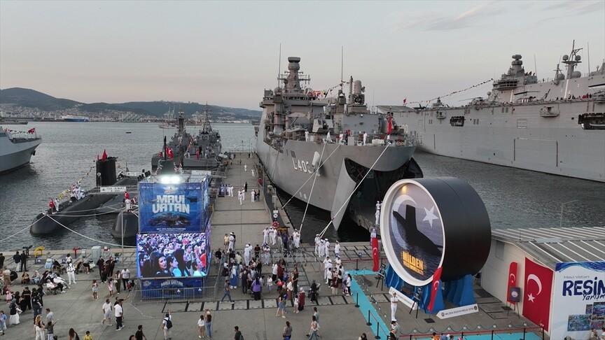 TCG Sancaktar askeri görevlerin yanı sıra afet müdahalesinde de aktif