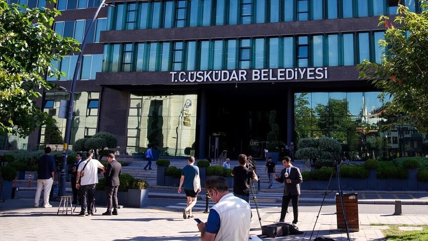 Üsküdar Belediye Başkanı dahil 6 kişi gözaltında