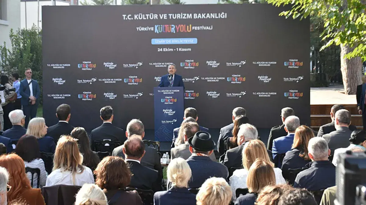 İzmir Kültür Yolu Festivali 303 etkinlikle başladı
