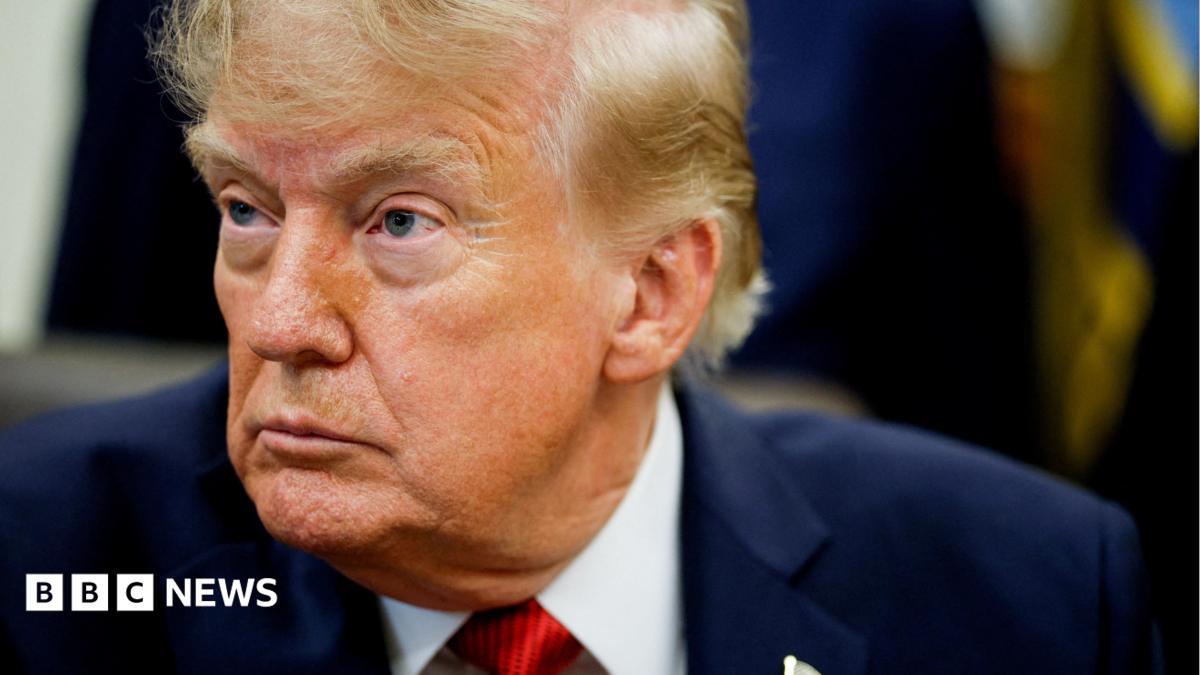 CNN ve Politico, Trump'ın Beyaz Saray yasağına dava açtı