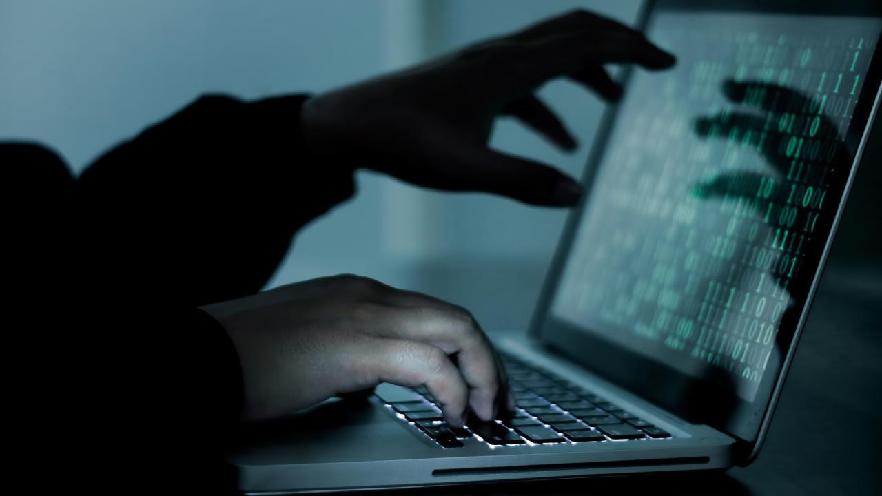 İranlı hackerlar İngiltere'nin elektrik şebekesine saldırdı