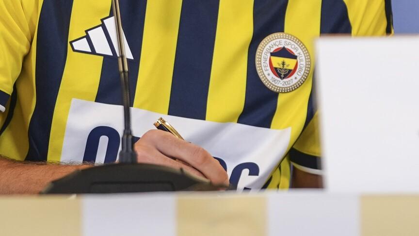 Fenerbahçe'nin FIFA transfer yasağı kaldırıldı