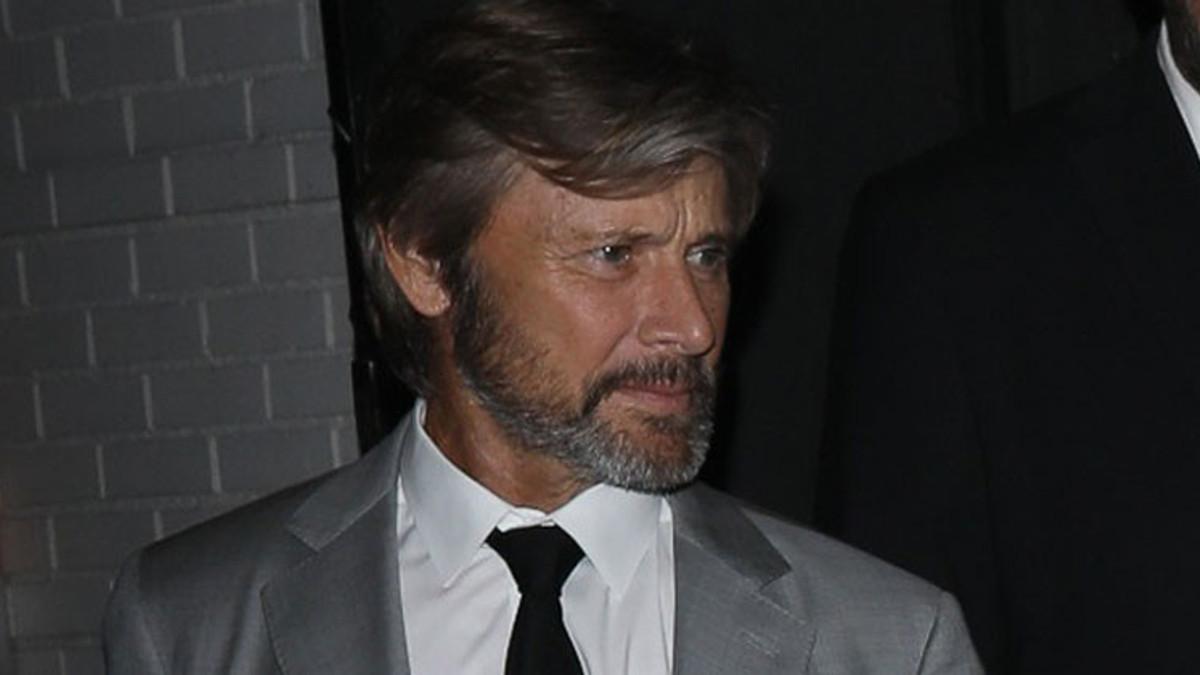 Melrose Place yıldızı: Hayranımın sevgilisi elimi ısırdı