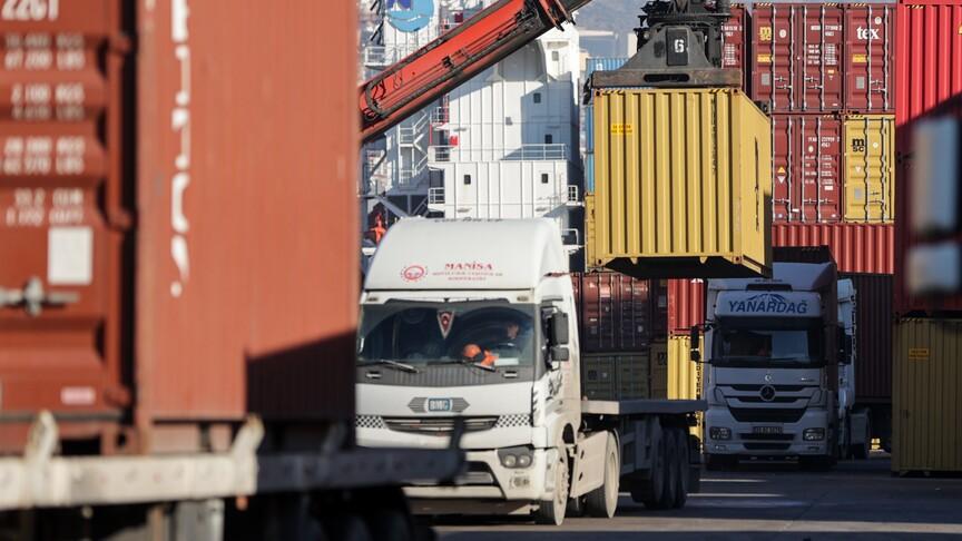 Türkiye'nin TDT ülkeleriyle ticareti 27,8 milyar dolara ulaştı