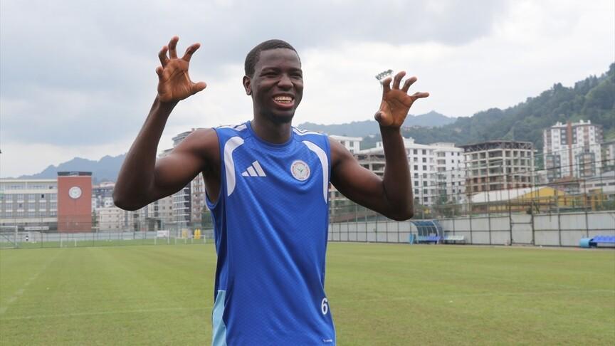 Rizesporlu Diakite: Gaziantep maçından galibiyet bekliyoruz