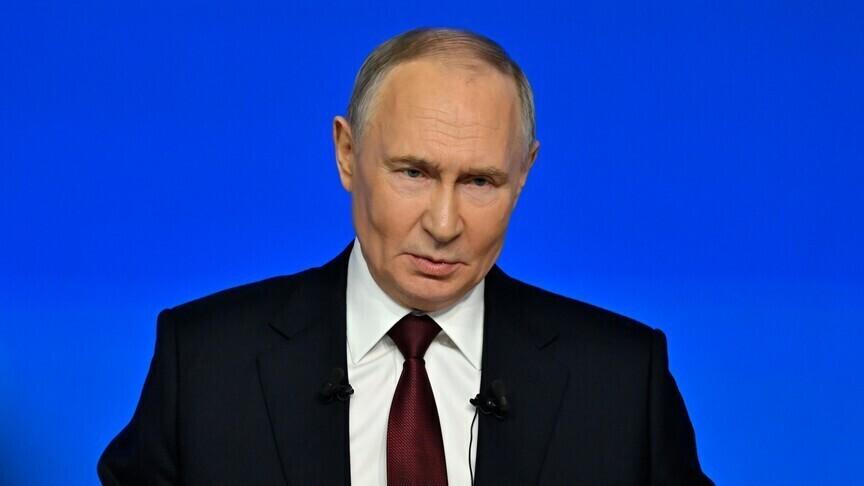 Putin: Rusya 30 gigavatlık yeni nükleer enerji kapasitesi kuracak