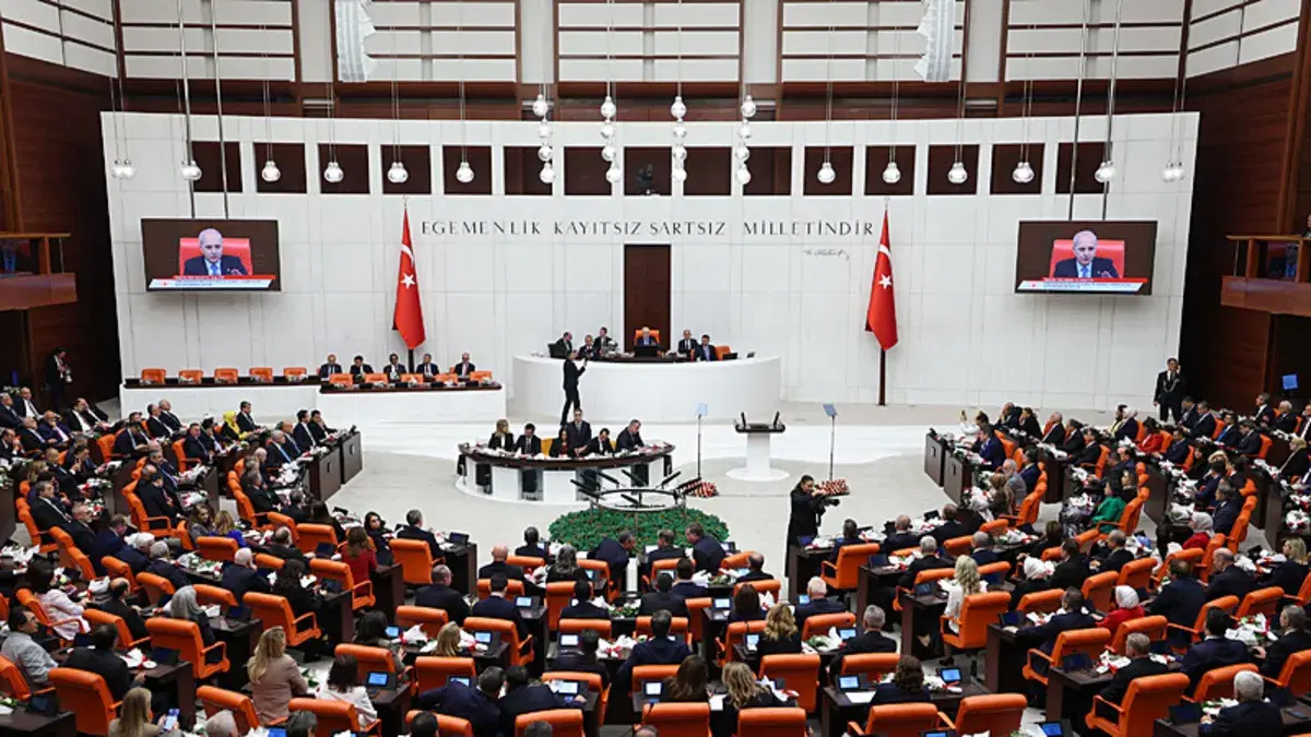 Fon tasfiye yasası TBMM komisyonunda kabul edildi