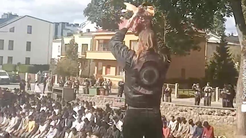 Litvanya'da camiye domuz başlı provokasyon