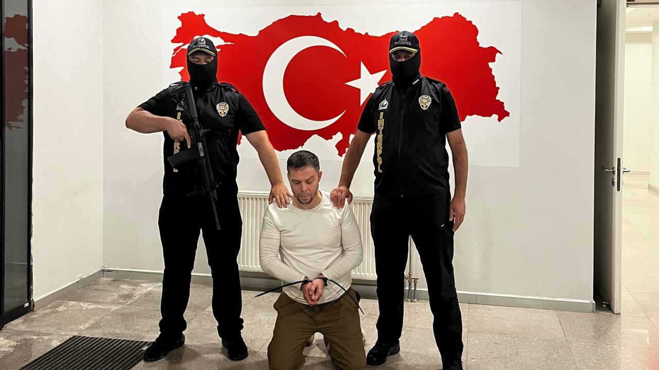 Arjantin'den iade edilen suç örgütü elebaşı tutuklandı