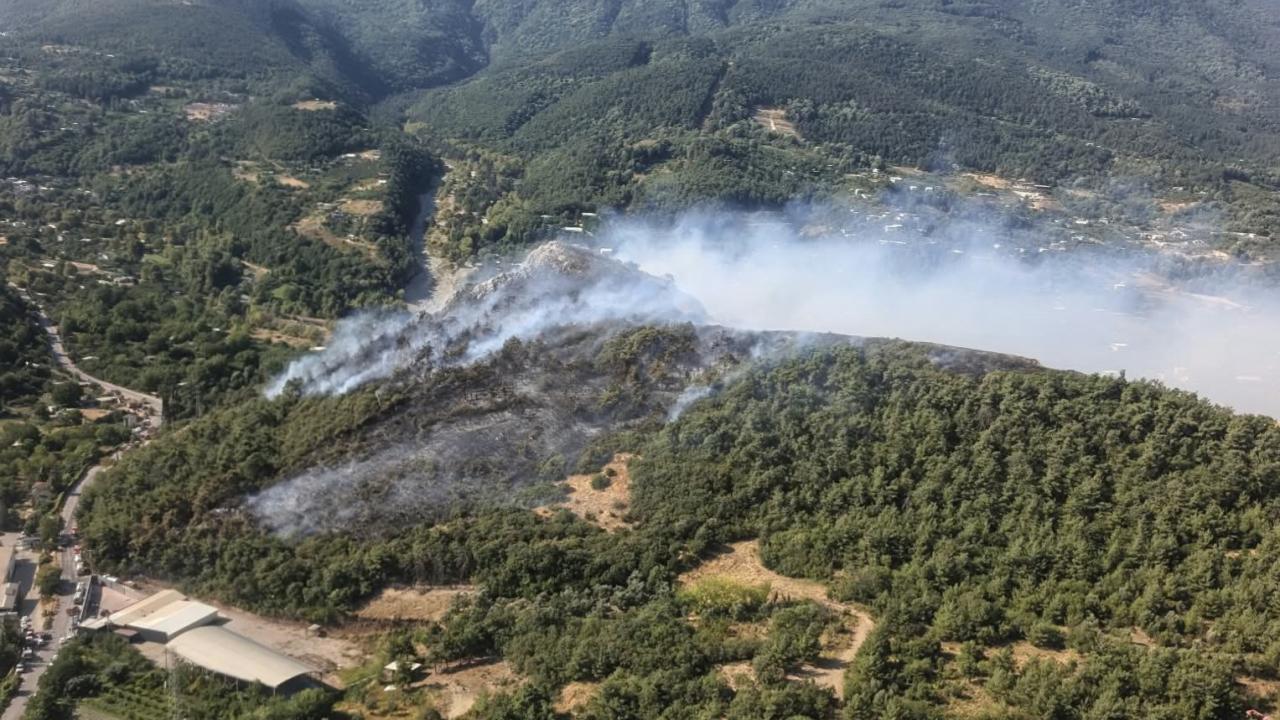 Bursa'da 3 noktada orman yangını: Hava ve kara müdahalesi sürüyor