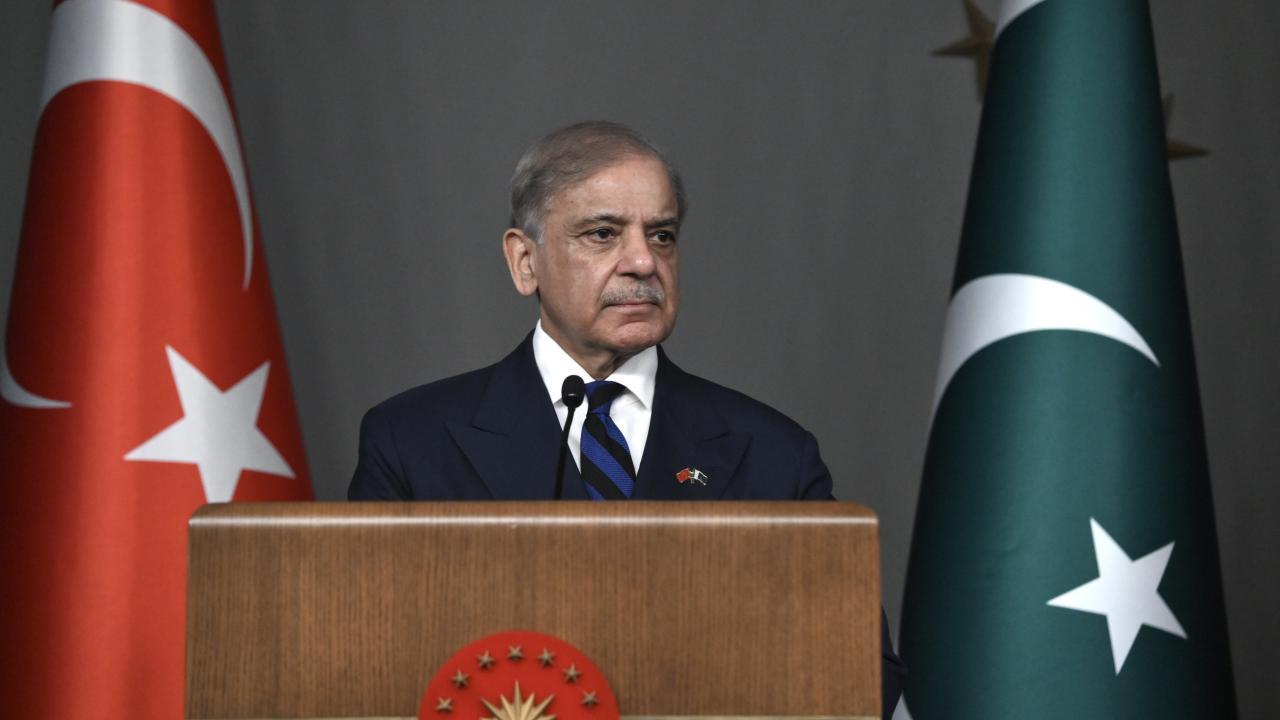 Pakistan Başbakanı Şerif, Erdoğan ve Prens Selman ile savunma anlaşması imzaladı
