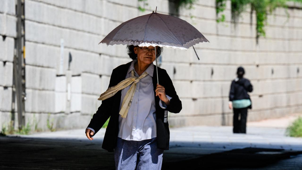 Güney Kore'de sıcak hava dalgası 21 can aldı