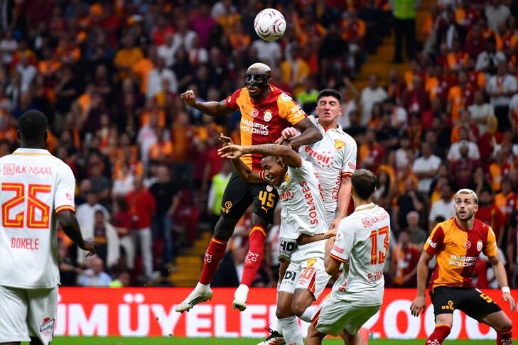 Galatasaray-Göztepe maçı RAMS Park'ta oynanıyor
