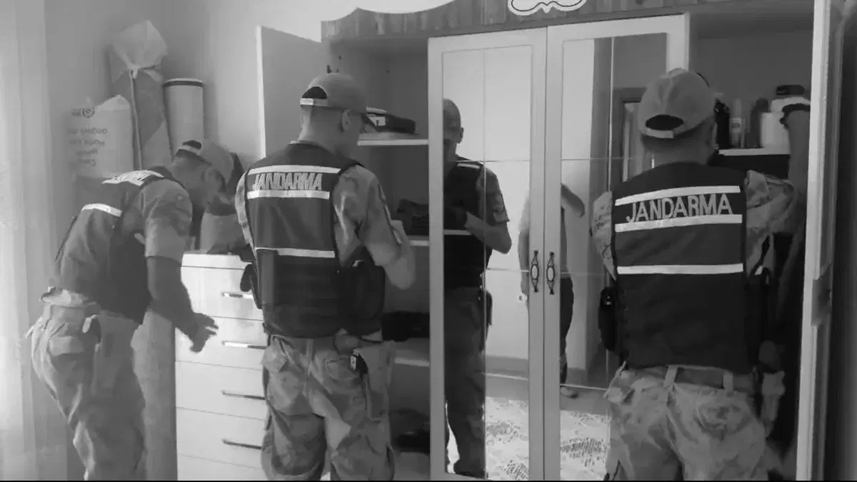 5 ilde tefeci operasyonu: 53 şüpheli yakalandı, 273 milyon TL'ye el konuldu