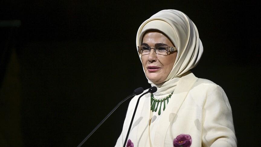 Emine Erdoğan'dan Malazgirt Zaferi mesajı