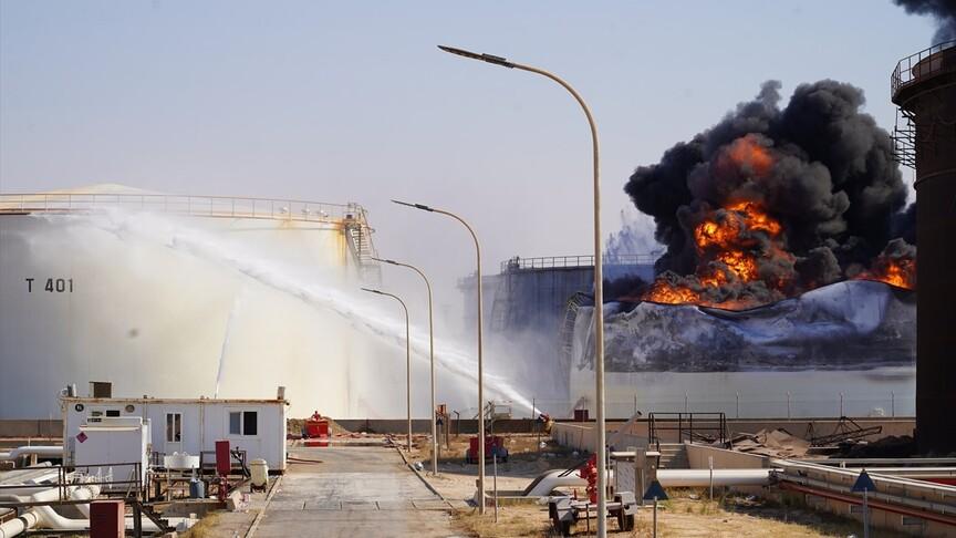 Libya'da Zaviye Petrol Kompleksine İHA Saldırısı