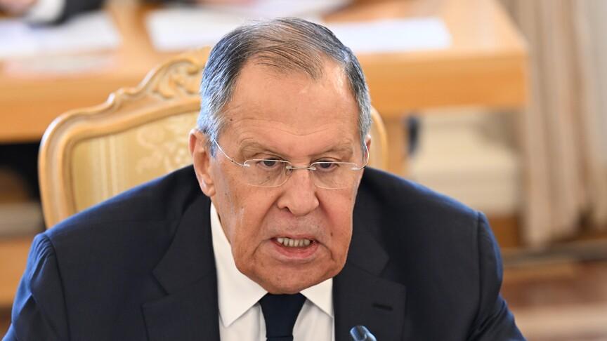 Lavrov: Almanya'nın kararları gerçek bir savaşın başlangıcı